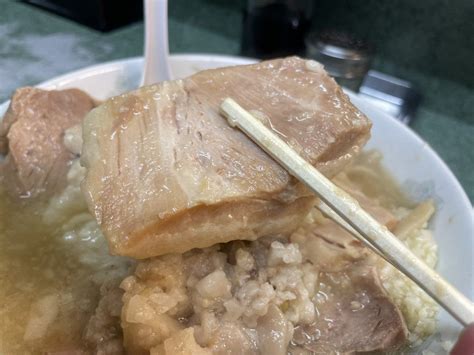 ラーメン二郎の「ブタwアブラカタマリニンニクマシマシヤサイヌキ」がクソウマイ 連載jp