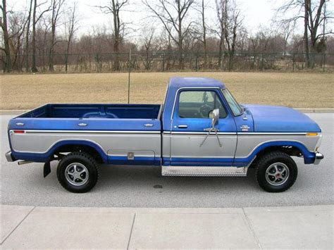 1978 F150 12 Ton Long Bed 4x4 Regular Cab Lariate Blue And Silver