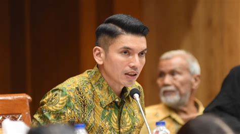 Anggota Komisi X Dpr Ri Muhammad Kadafi Foto Dep Nr