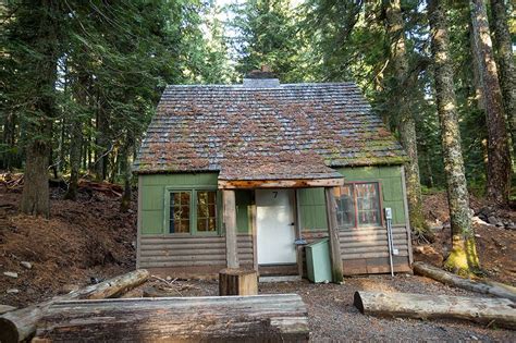 Mt Hood Cabin Rentals - Lost Lake Resort Oregon