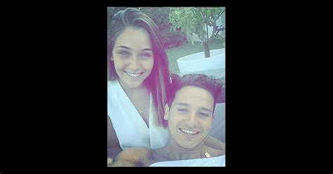 Charlotte Pirroni Et Florian Thauvin Couple Complice Sur Instagram Et