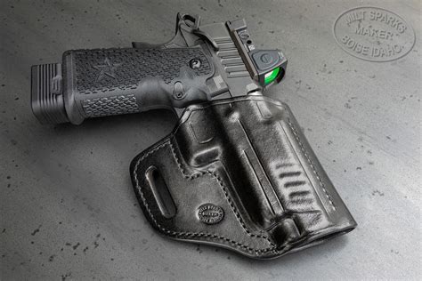 Om 1 Holster Milt Sparks