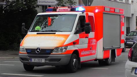 EINSATZ HÖHENRETTUNG Einsatzfahrten der Feuerwehr Polizei und