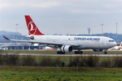 TC JIR Airbus A330 223 Turkish Airlines LFLL Lyon S Flickr