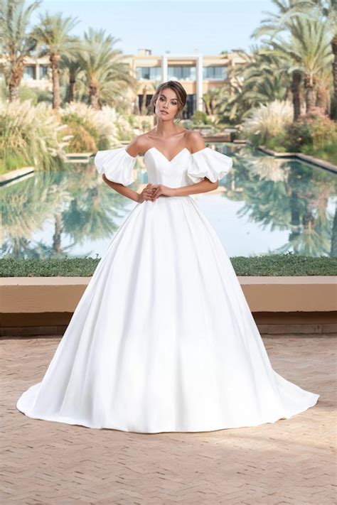 Modèle 242 04 Divina Sposa Mariée fr