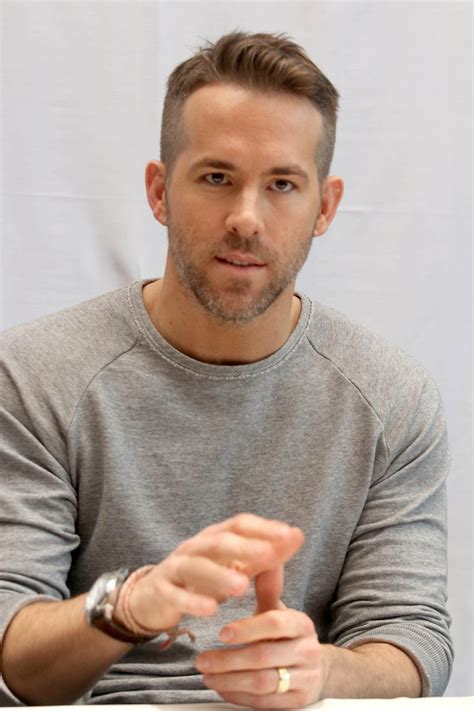 Top 10 Ryan Reynolds Haircut That You Should Try 2022 Hair Loss Geeks