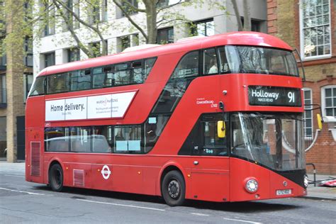 Metroline Lt Ltz Seen At London Euston Th April Flickr