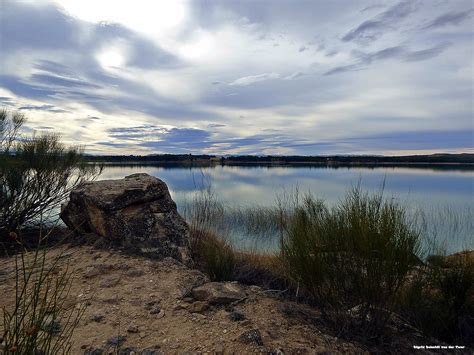 Peñón solitario La Estanca Alcañiz Bajo Aragón Teruel Sigrid