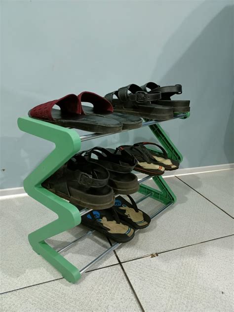 Rak Sepatu Zigzag Rak Sandal Susun Rak Sepatu Serbaguna Z Shape