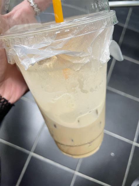 Nct Bubble On Twitter Hendery Milk Tea Time Https T Co