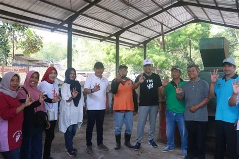 Kisah Sukses Tpst Karangmiri Jogja Optimalkan Maggot Jadi Pakan Lele