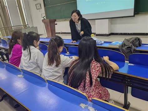 临床学院开展临床医学专业学生就业分类座谈会