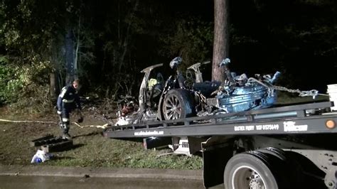 Tödlicher Unfall Im April Behörde Entlastet Autopilot Bei Tesla