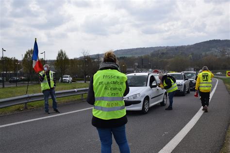 Meurthe et Moselle Réforme des retraites les Gilets jaunes gardent