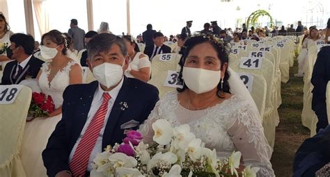 Arequipa Récord nacional de 222 parejas que se unen en matrimonio