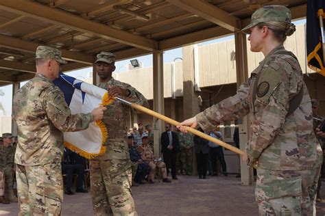 Cjtf Oir Transitions Commanders For Defeat Isis Mission U S Army