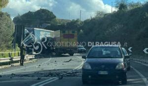 Grave Incidente Sulla Modica Pozzallo Quotidiano Di Ragusa