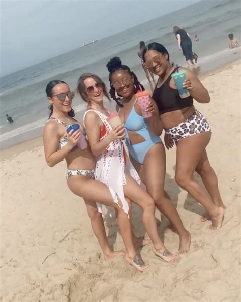 8 Hot Sexy Miranda Simms Bikini Pics