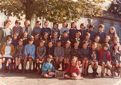 Photo de classe CE1 année 1968 1969 de 1968 école Privée Copains d avant