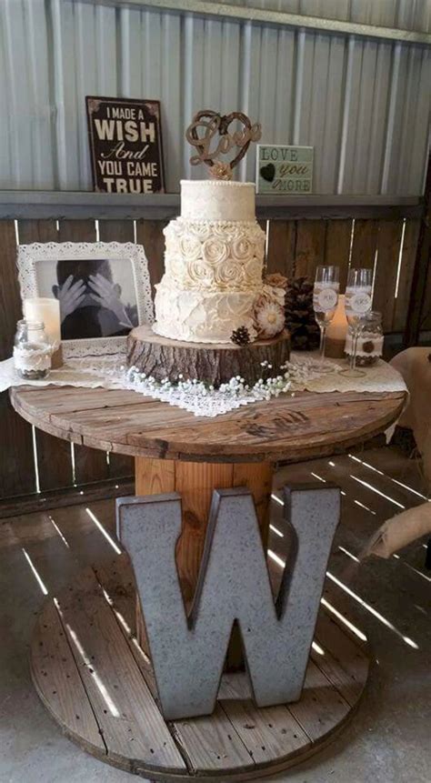 82 DIY Creative Rustic Chic Wedding Centerpieces Ideas Rustic Wedding