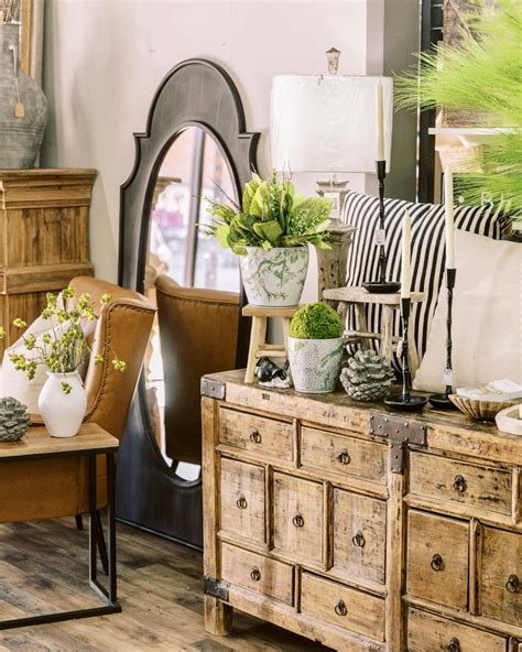 Family members explain what bishop funeral service and crematory obituaries include 27