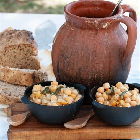 Ancient Roman Food And Recipes And Historical Sources - Your Guardian Chef