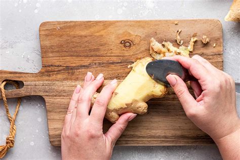 How To Cut Ginger Peel Slice Julienne Chop Mince And Grate