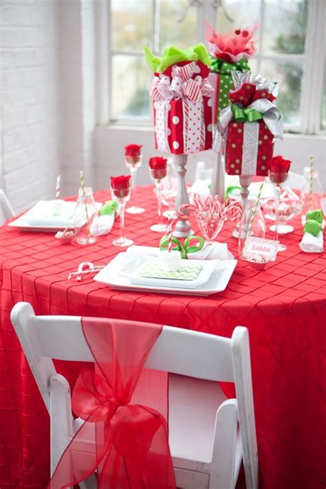 10+ Simple Christmas Table Decorations – HomeDecorish