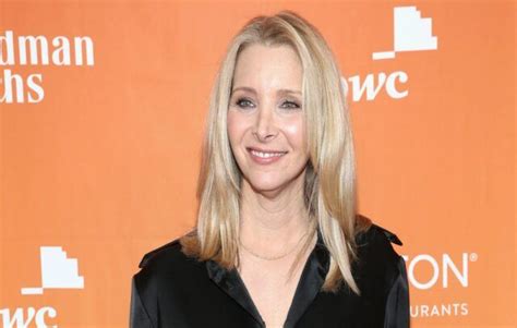 Biography Lisa Valerie Kudrow Born July Whose Professional