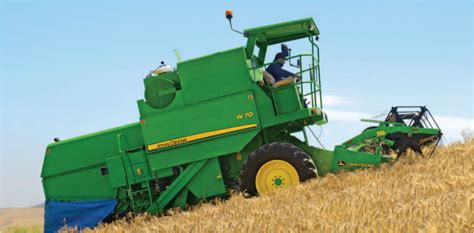 John Deere W Feet Hp Combine Harvester Straw Walker Price