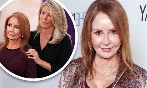 Mindy Kaling Flaunts Her Toned Tummy In A Tiny String Bikini Hot Lifestyle News