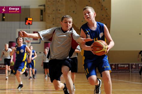 Wielkie sportowe emocje podczas wojewódzkiego finału ENERGA Basket Cup