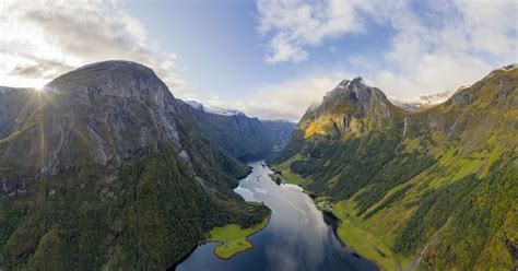 The Nærøyfjord - Fjord Norway