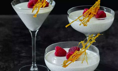 Vanilková panna cotta Recept Dr Oetker