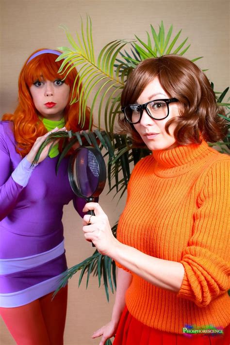 Daphne And Velma Cosplay By Uncannymegan Daphne And Velma Velma Scooby Doo Velma