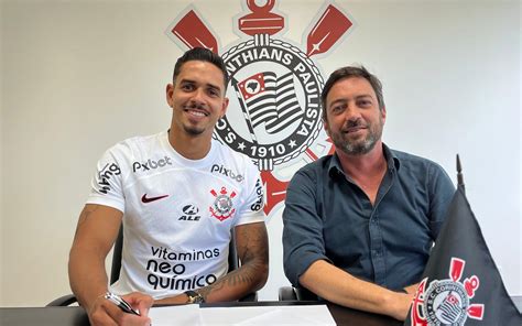 Corinthians anuncia contratação de Lucas Veríssimo Lance