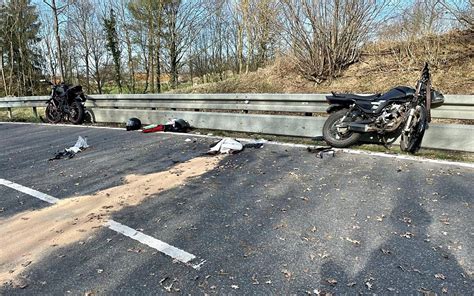 Obervolkach Motorräder stoßen frontal zusammen Radio Gong Würzburg