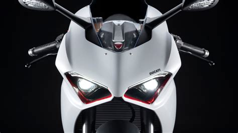 Ducati Introduces a New White Livery for the Panigale V2