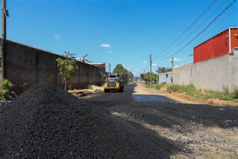 Prefeitura de Ji Paraná retoma obras de pavimentação da rua Bahia