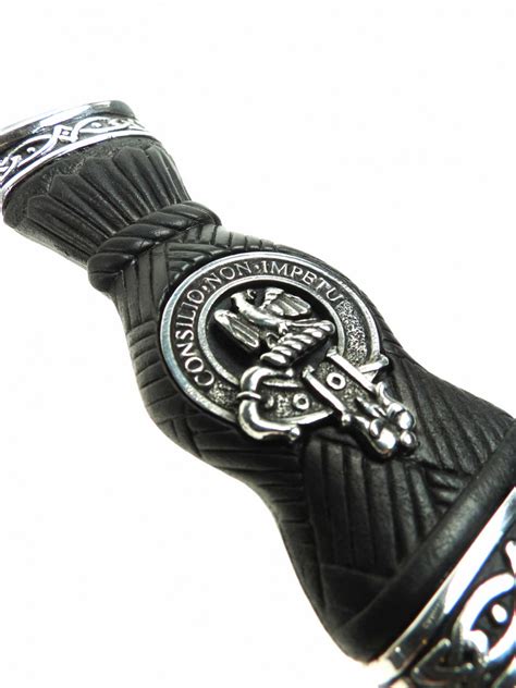 Classic Clan Crest Sgian Dubh | CLAN