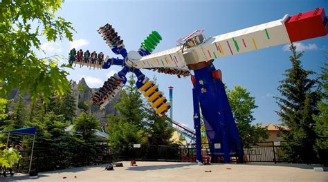 Canada's Wonderland Vacation Packages | Expedia.ca