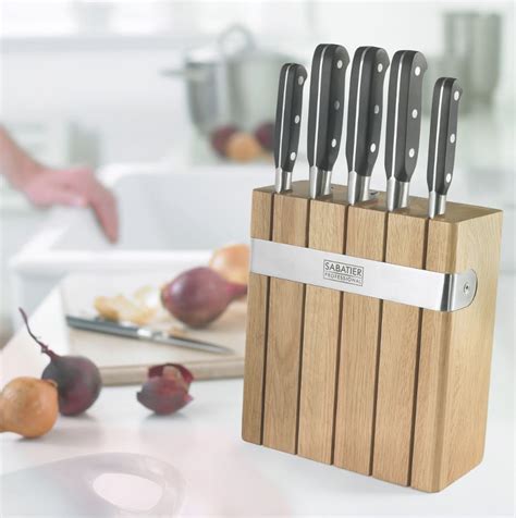 Sabatier Professional 5pc Oak Knife Block Set At Mighty Ape Nz