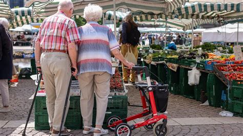 Senioren Anteil Der Ber J Hrigen W Chst Zeit Online