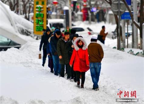 新疆多地强降雪 致生产建设兵团4700余人受灾凤凰资讯