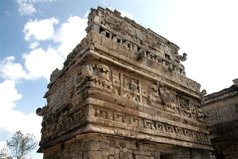 Pirámides De Chichen Itzá Joya De La Cultura Maya México Destinos