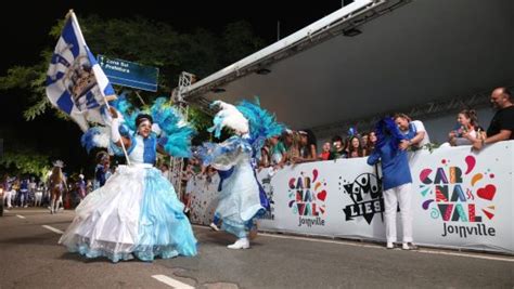 Carnaval De Joinville Fus O Do Samba Conta A Hist Ria De S O Jo O