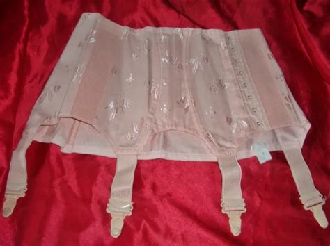 Great Vintage Straps Bodice Hip Holder 74 76 Salmon Pink Tights New