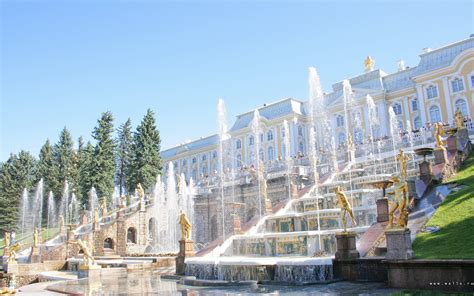 One For The Road: The Peterhof Palace, St. Petersburg, Russia