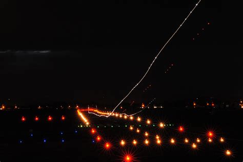 Savvy Passenger Guide to Airplane Lights - AeroSavvy