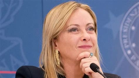 Giorgia Meloni Quanto Guadagna La Prima Premier Donna